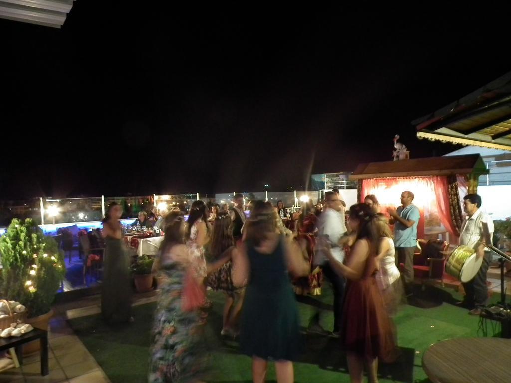 Petek Hotel Muğla Esterno foto