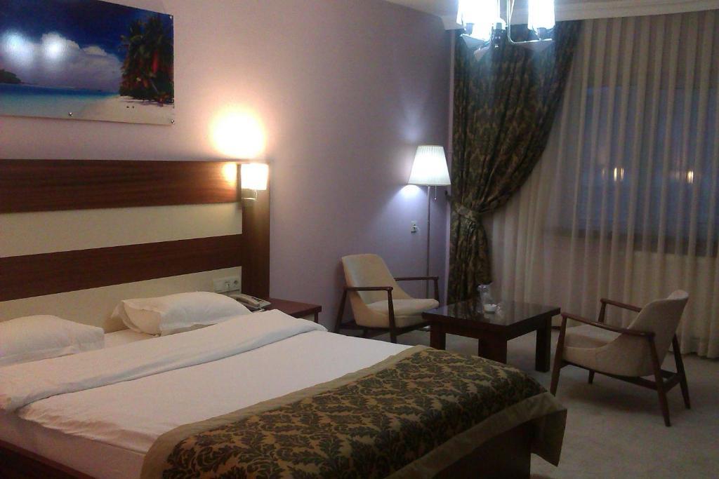 Petek Hotel Muğla Esterno foto